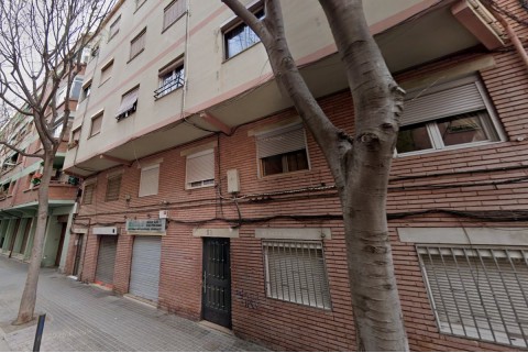 Calle Aigües del Llobregat de L 49, L'Hospitalet de...