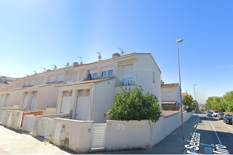 Calle Josep Estalella i Mestres 21, Cubelles