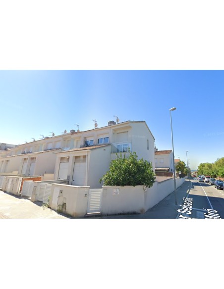 Calle Josep Estalella i Mestres 21, Cubelles
