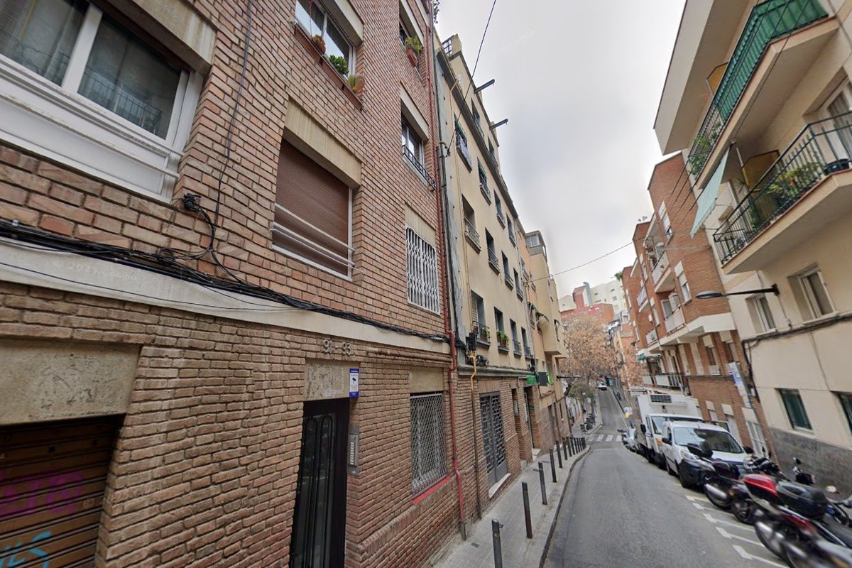 Calle Ramon Rocafull 91, Barcelona