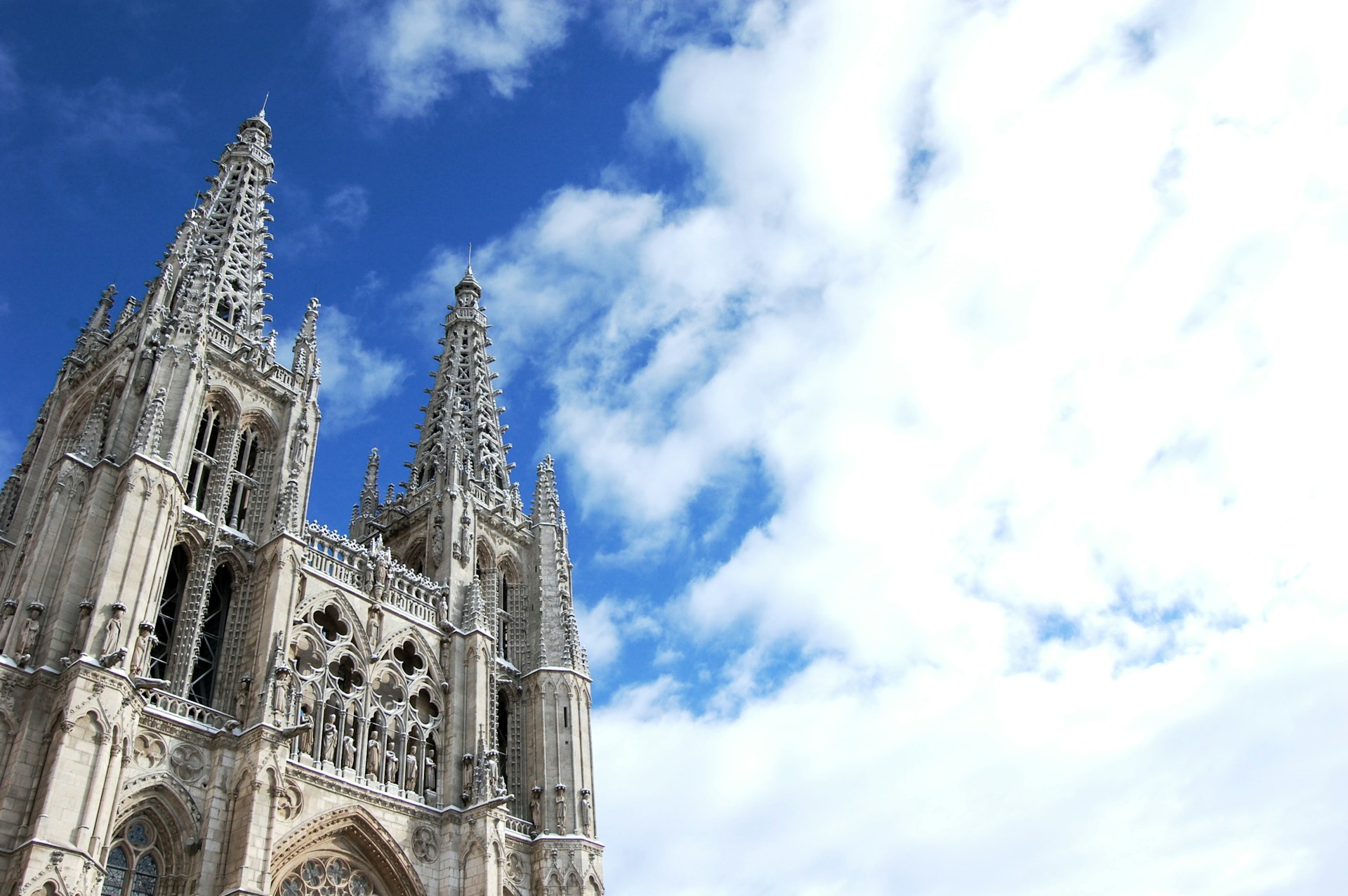 REOs Burgos